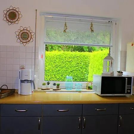 Objekt 85 Top Ferienwohnung Fur 2-4 Personen Wlan Hund Terrasse Und Garten Strandnah