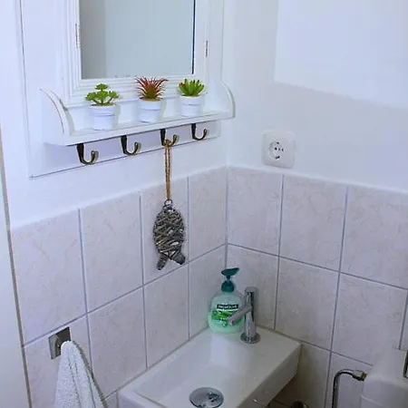 Objekt 85 Top Ferienwohnung Fur 2-4 Personen Wlan Hund Terrasse Und Garten Strandnah Apartament Häven
